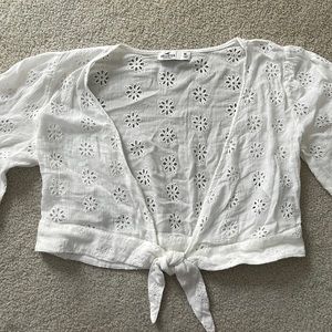 Hollister bell sleeve wrap